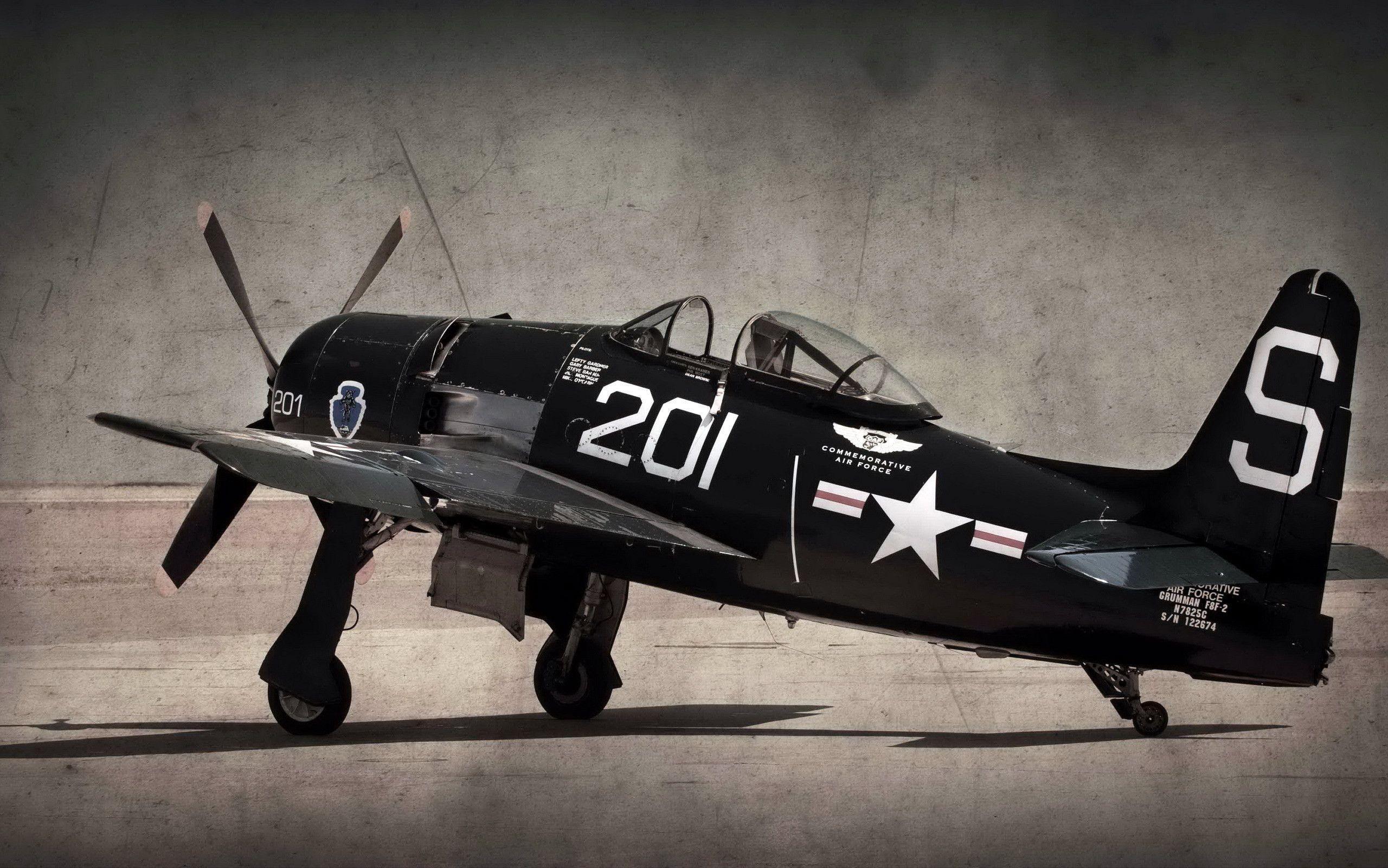 vintage plane 2